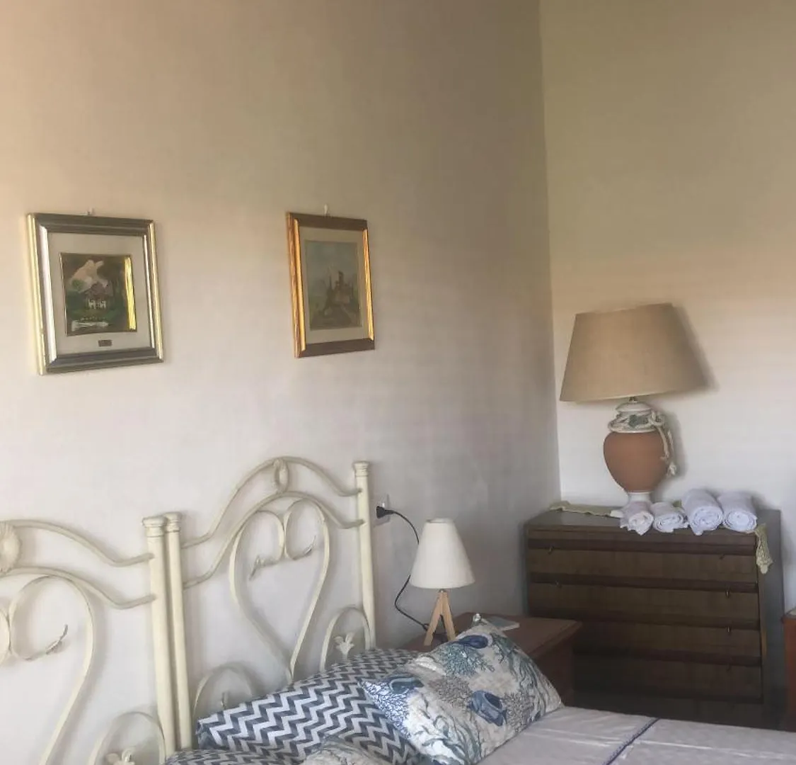 Apartamento Antonio Rose Garden Olbia 0*,  Italia